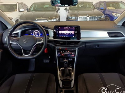 Volkswagen T-Roc 1.5 tsi Life dsg (6)
