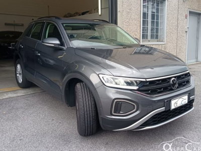 Volkswagen T-Roc 1.5 tsi Life dsg (7)