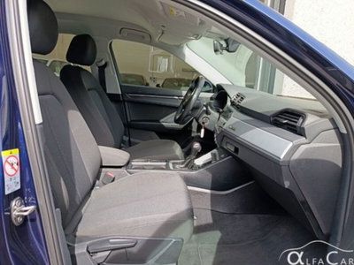 Audi Q3 45 TFSI e S tronic Business (5)