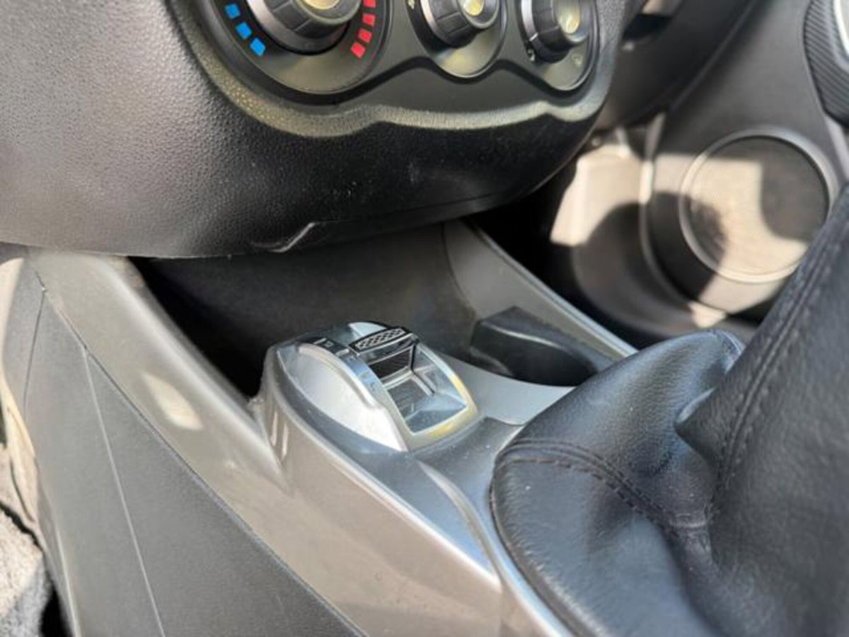 Alfa Romeo MiTo 1.4 78 CV Junior Sport Pack (12)