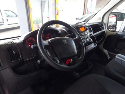 Peugeot Boxer Furgone 335 2.2 BlueHDi 140 S&S PM-TM Furgone Premium (10)