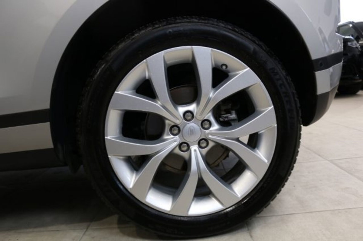Land Rover Range Rover Evoque 2.0D I4 180 CV AWD Auto HSE (8)