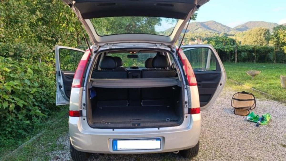 Opel Meriva 1.7 CDTI 101CV Cosmo (8)