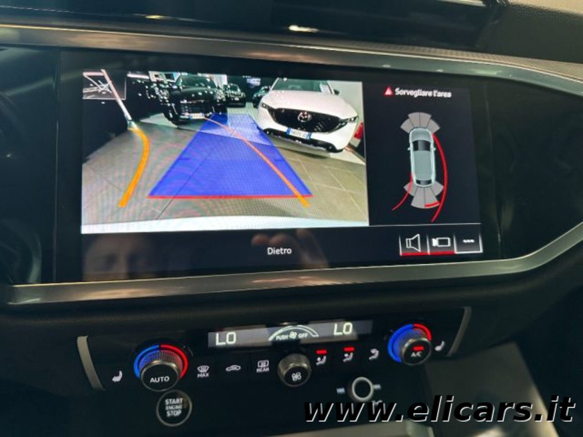 Audi Q3 40 TDI quattro S tronic Business (13)