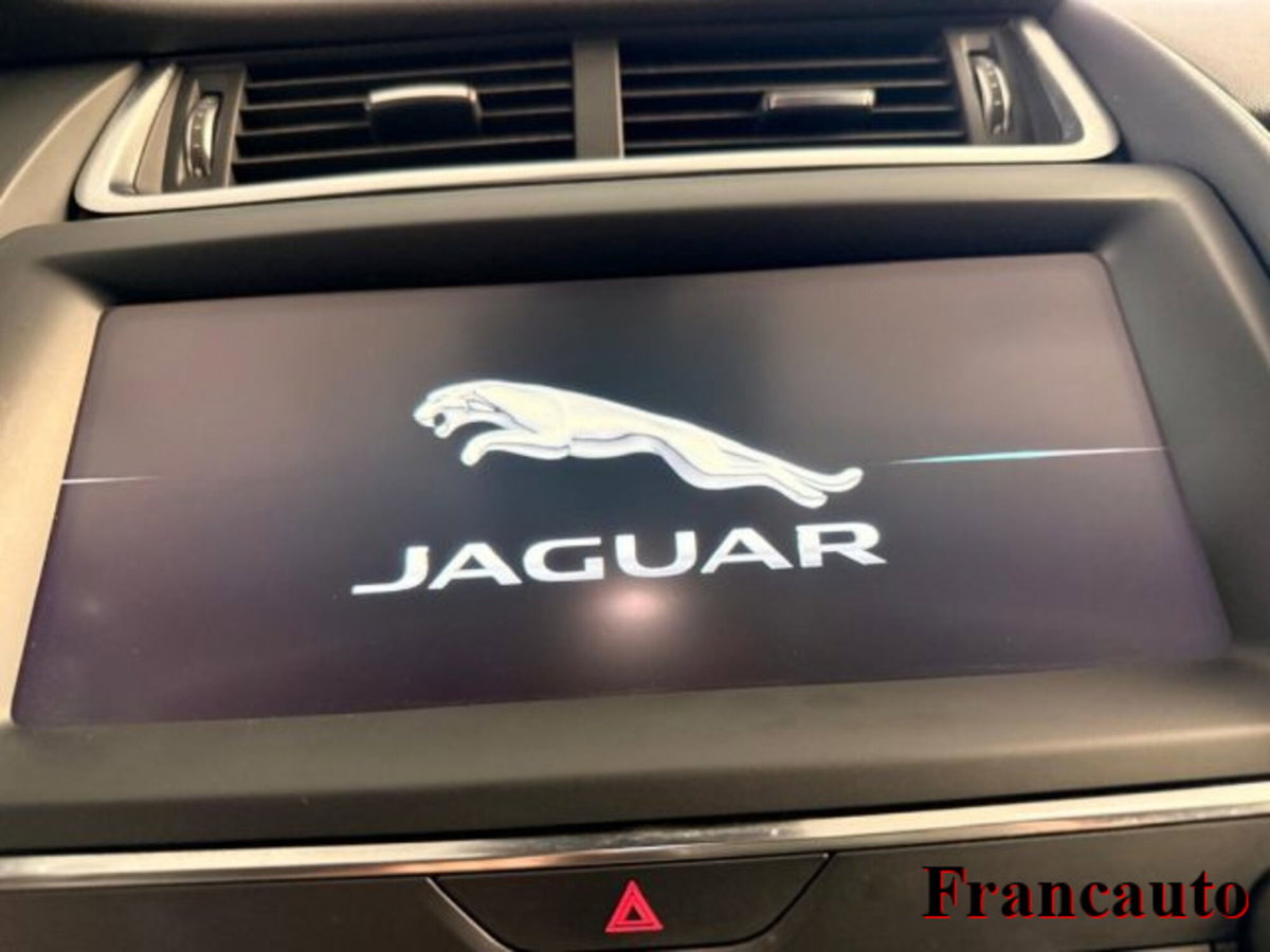 Jaguar E-Pace 2.0D 150 CV AWD aut. HSE (10)