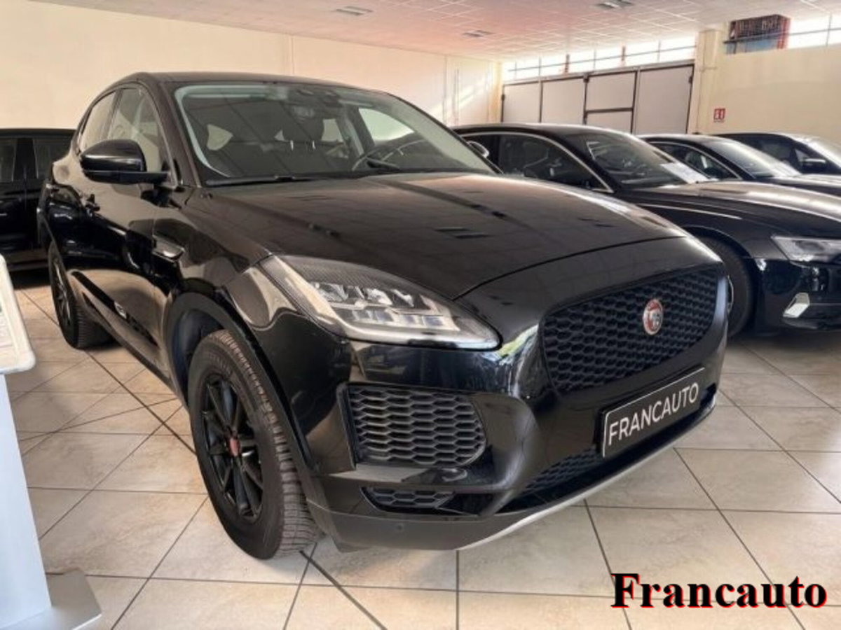 Jaguar E-Pace 2.0D 150 CV AWD aut. HSE (3)