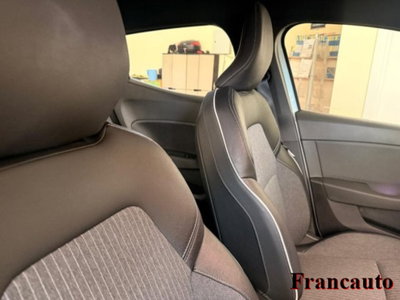 Renault Clio Full Hybrid E-Tech 145 CV 5 porte Engineered (9)