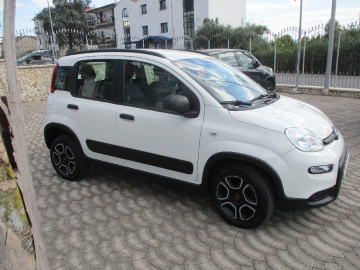 Fiat Panda 0.9 TwinAir Turbo Natural Power City Cross (5)
