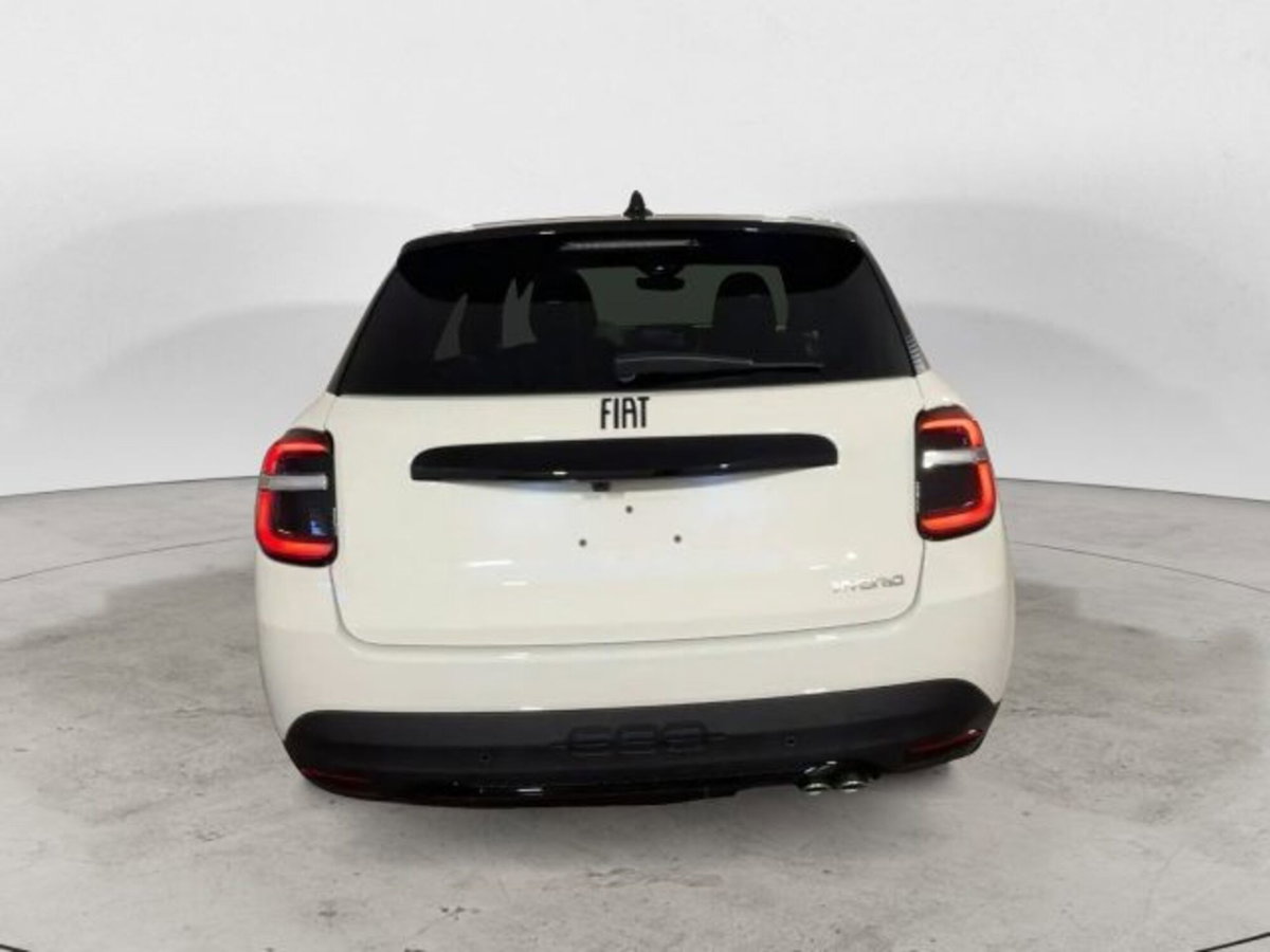 Fiat 600 1.2 hybrid Sport 145cv auto (5)