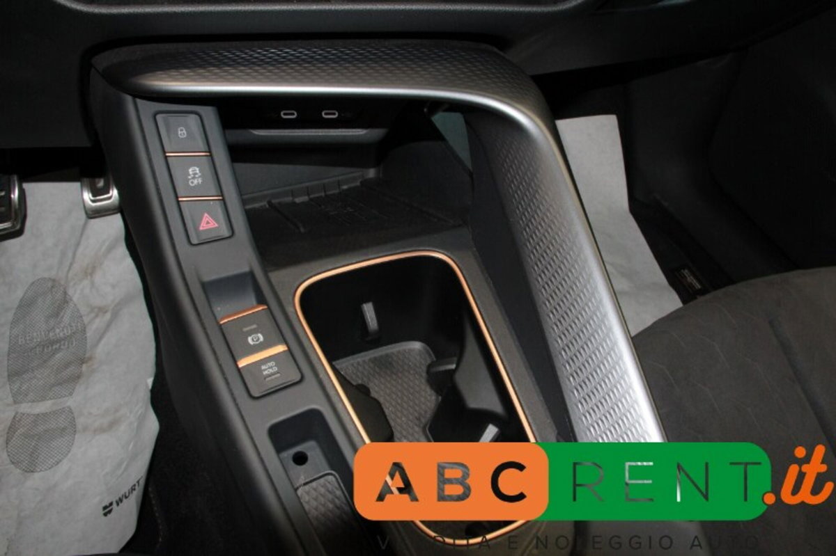 Cupra Terramar 1.5 e-hybrid 204cv dsg (16)