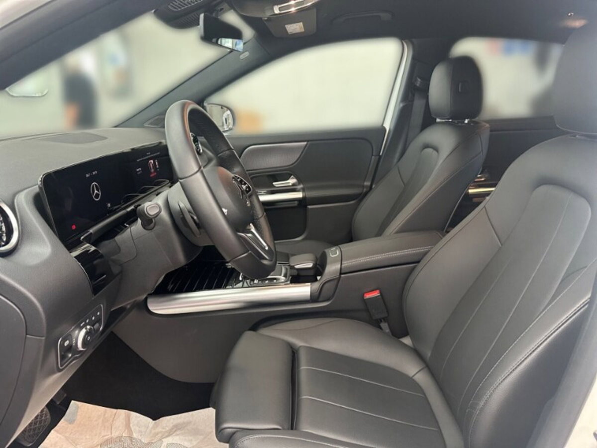 Mercedes-Benz GLA SUV 200 d Automatic 4Matic Sport Plus (7)