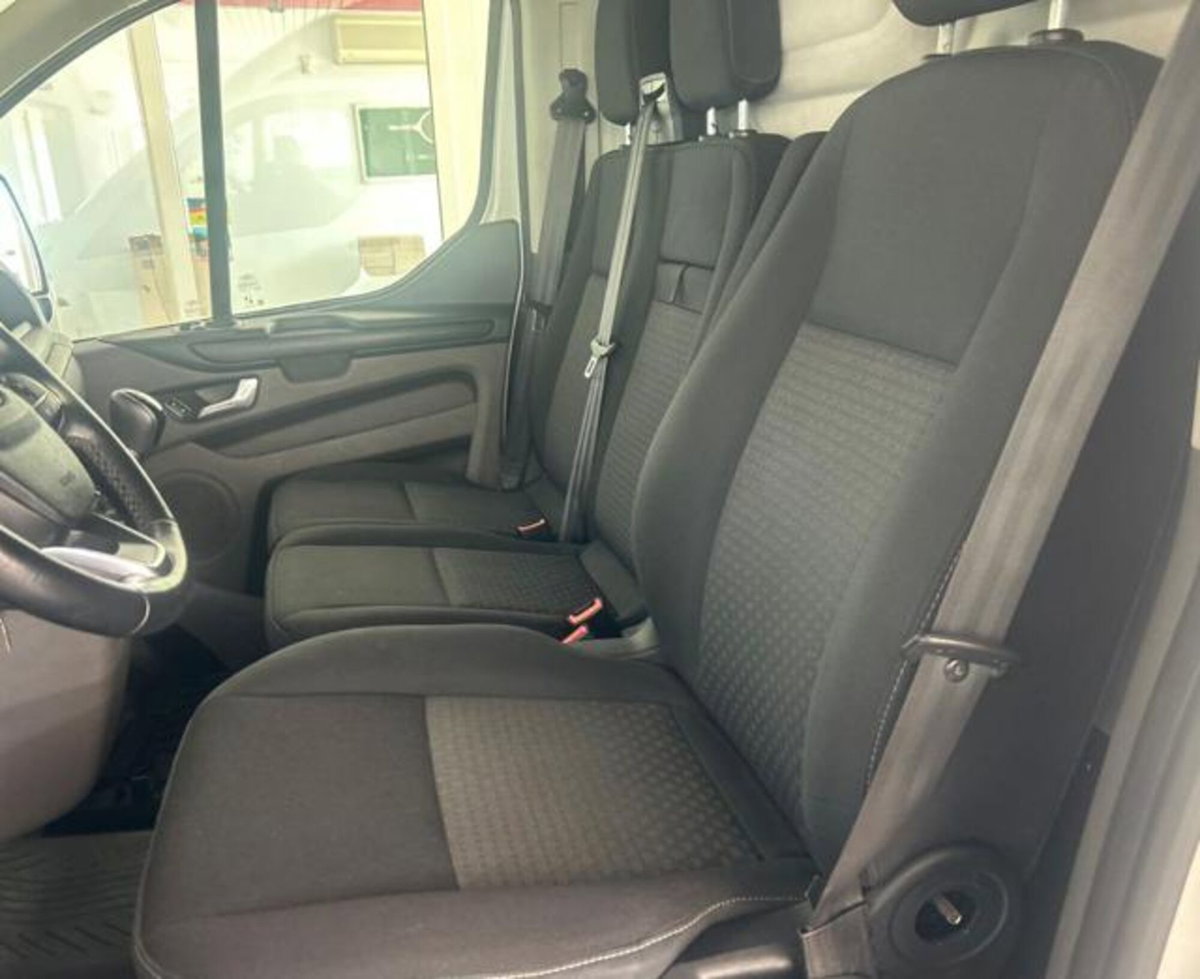 Ford Transit Custom Furgone 280 2.0 EcoBlue Hybrid 170 PC Furgone Trend (5)