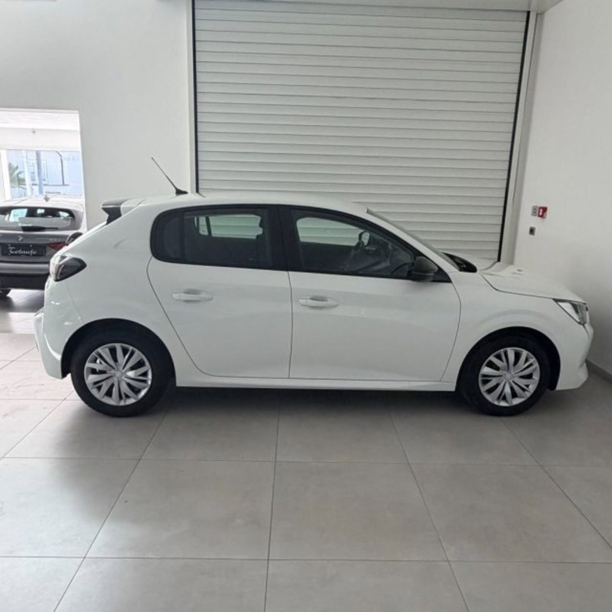 Peugeot 208 BlueHDi 100 Stop&Start 5 porte Active (7)