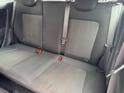 Opel Corsa 1.4 16V 3 porte b-color (8)