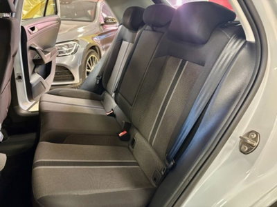 Volkswagen T-Roc 1.5 tsi R-Line dsg (11)