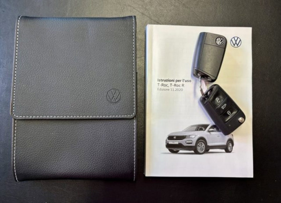 Volkswagen T-Roc 1.5 tsi R-Line dsg (16)