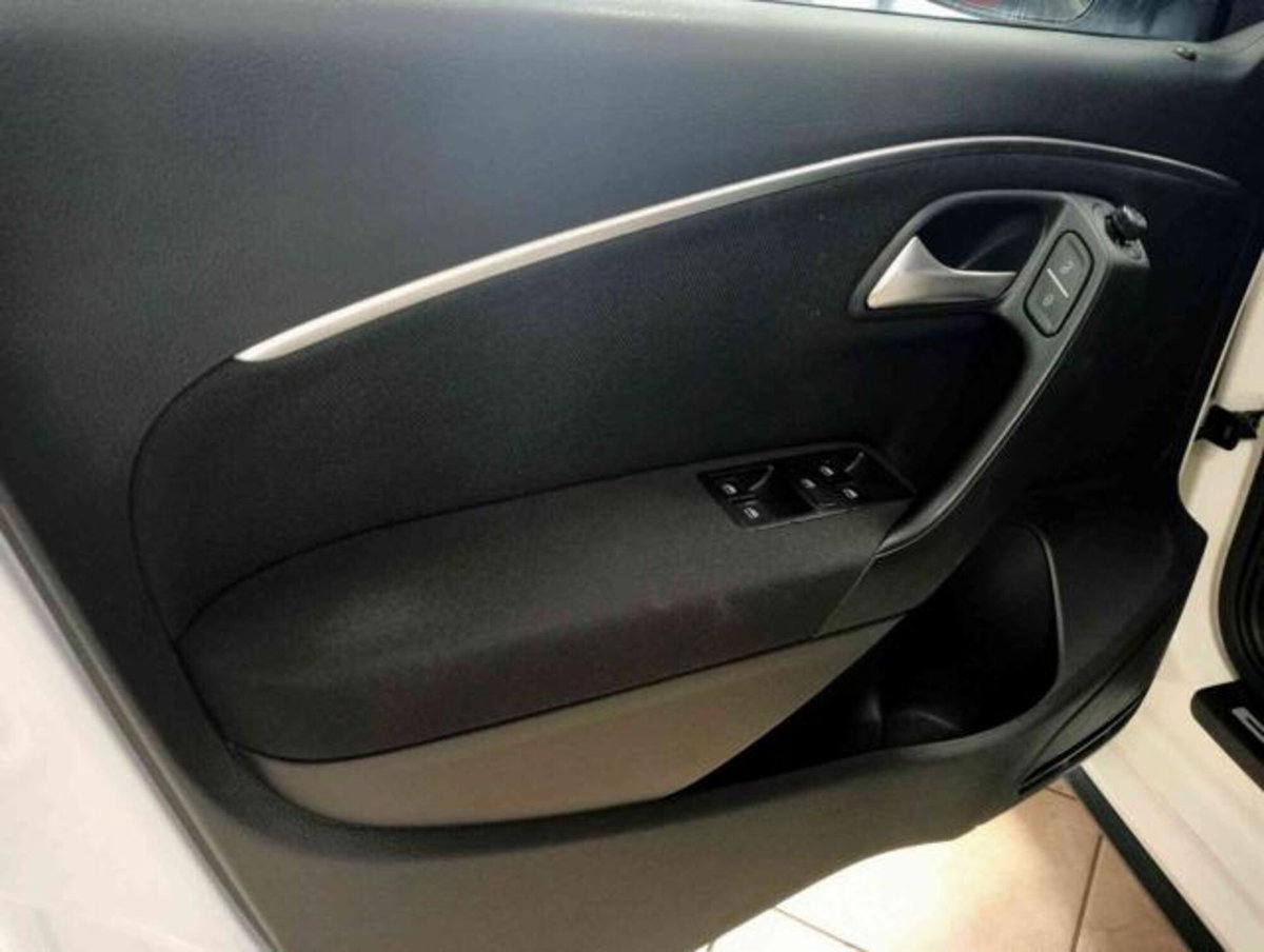 Volkswagen Polo GTI 1.8 5p. DSG BlueMotion Technology (19)