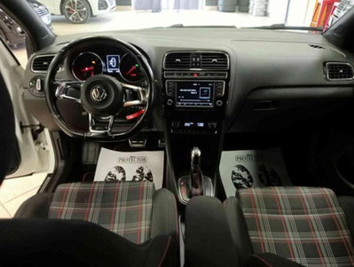 Volkswagen Polo GTI 1.8 5p. DSG BlueMotion Technology (5)