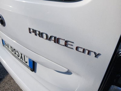 Toyota Proace City Verso City Verso 1.5D 130 CV S&S Short Luxury (13)