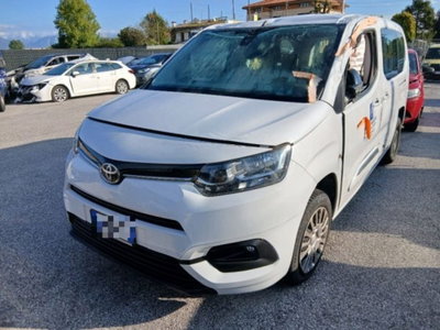 Toyota Proace City Verso City Verso 1.5D 130 CV S&S Short Luxury (2)