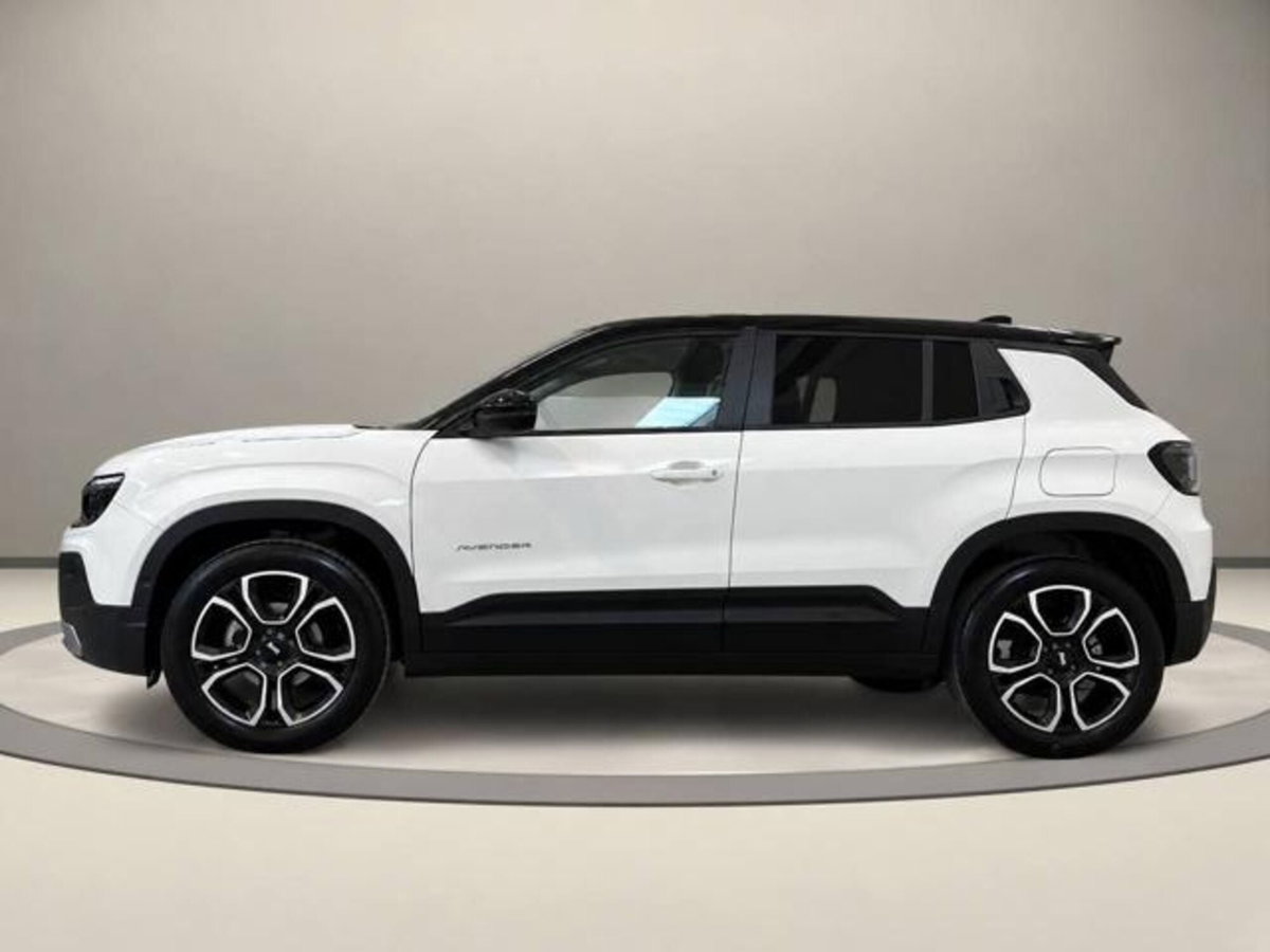 Jeep Avenger 1.2 turbo e-hybrid mhev Summit fwd 110cv edct6 (3)