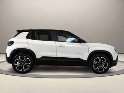 Jeep Avenger 1.2 turbo e-hybrid mhev Summit fwd 110cv edct6 (4)