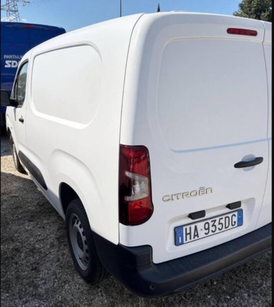Citroen Berlingo Furgone BlueHDi 130 Van XL Club (4)