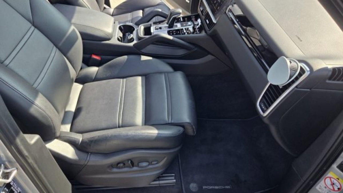 Porsche Cayenne Coupé 3.0 V6 (20)