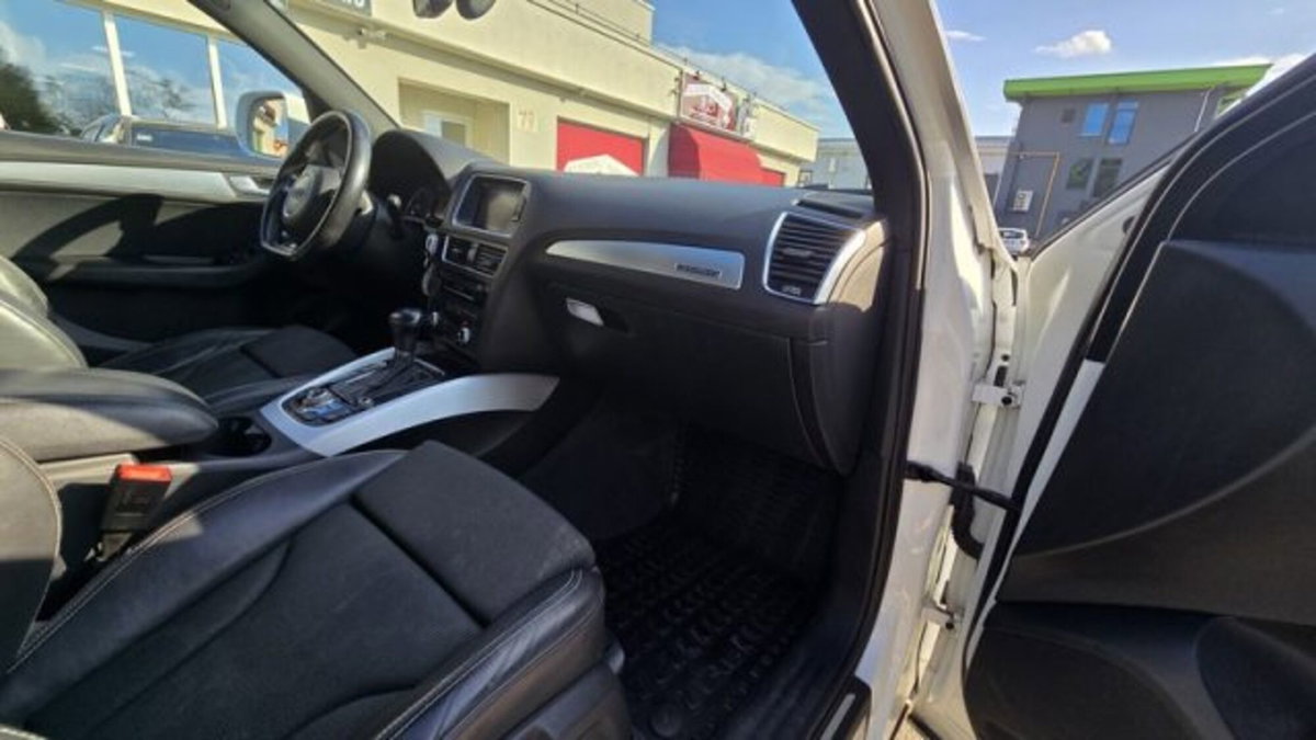 Audi Q5 2.0 TDI 190 CV quattro S tronic S line plus (15)