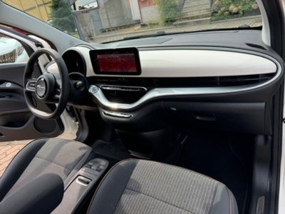 Fiat 500 1.0 hybrid Icon (12)