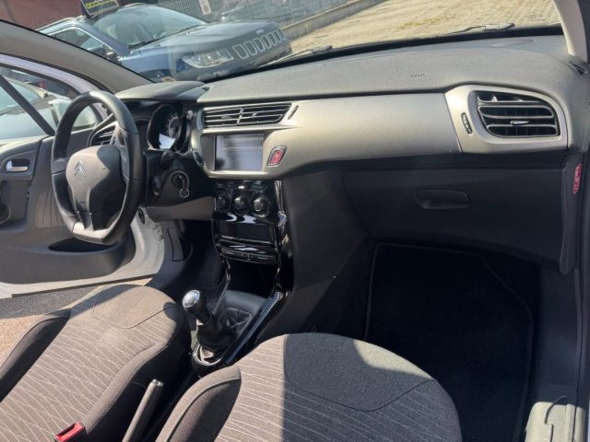 Citroen C3 PureTech 82 Live Edition (13)