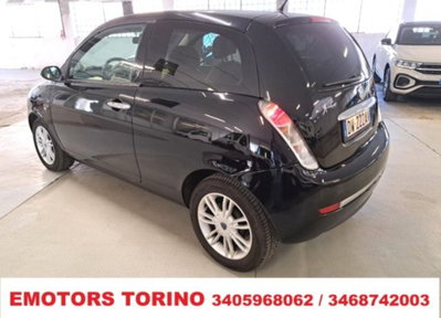 Lancia Ypsilon 1.2 Platino (2)