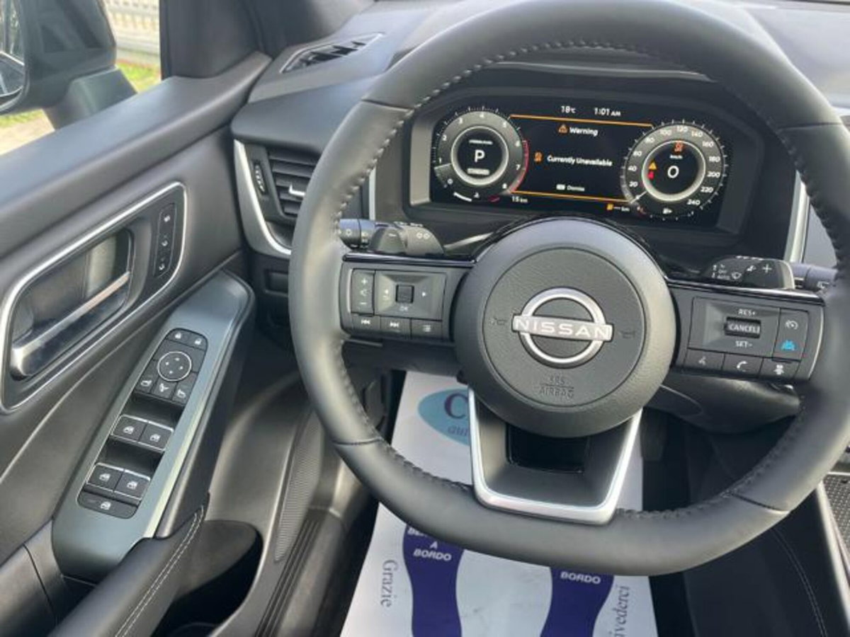 Nissan Qashqai 1.3 mhev Tekna 4wd 158cv xtronic (13)