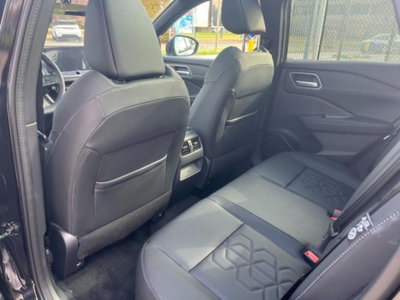 Nissan Qashqai 1.3 mhev Tekna 4wd 158cv xtronic (16)