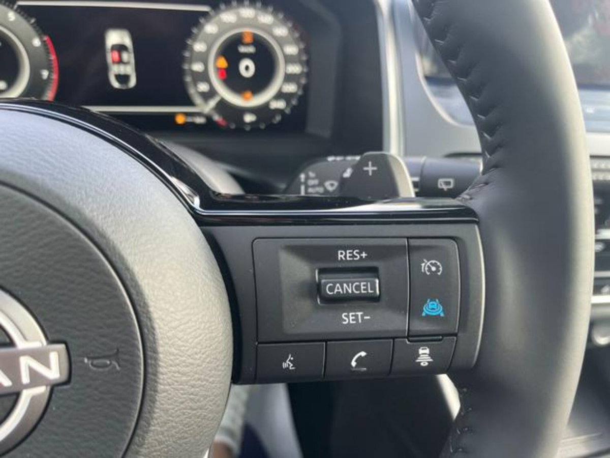 Nissan Qashqai 1.3 mhev Tekna 4wd 158cv xtronic (9)