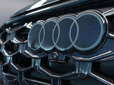 Audi Q3 Sportback 2.0 tfsi S line edition quattro 265cv s-tronic (16)