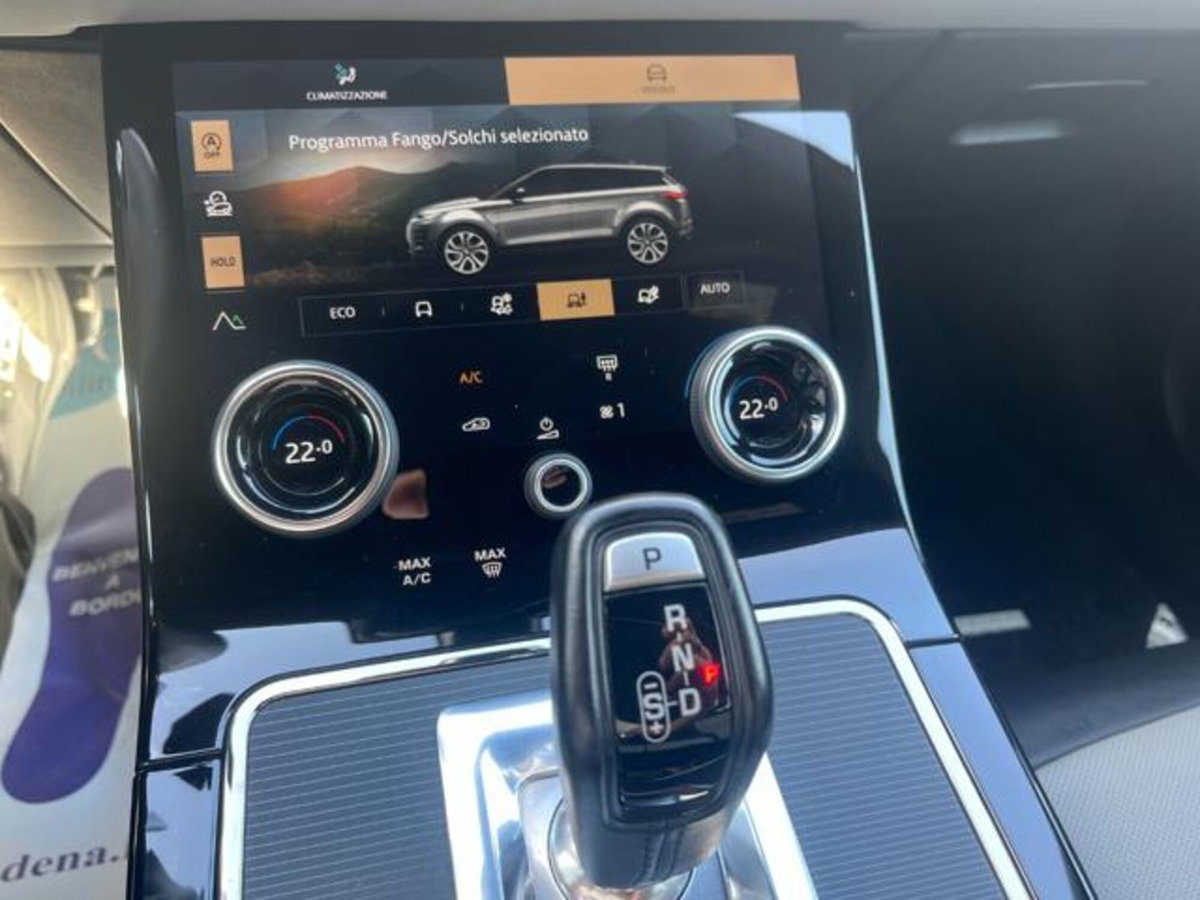 Land Rover Range Rover Evoque 2.0D I4 204 CV AWD Auto R-Dynamic (11)
