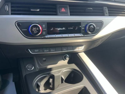 Audi A4 Avant 30 TDI/136 CV S tronic Business Advanced (10)