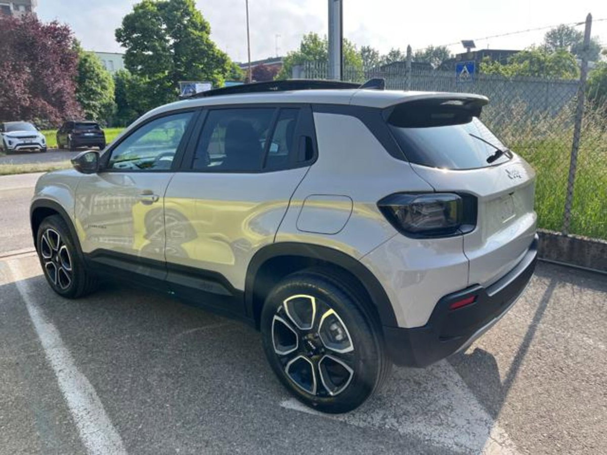 Jeep Avenger 1.2 turbo Summit fwd 100cv (4)