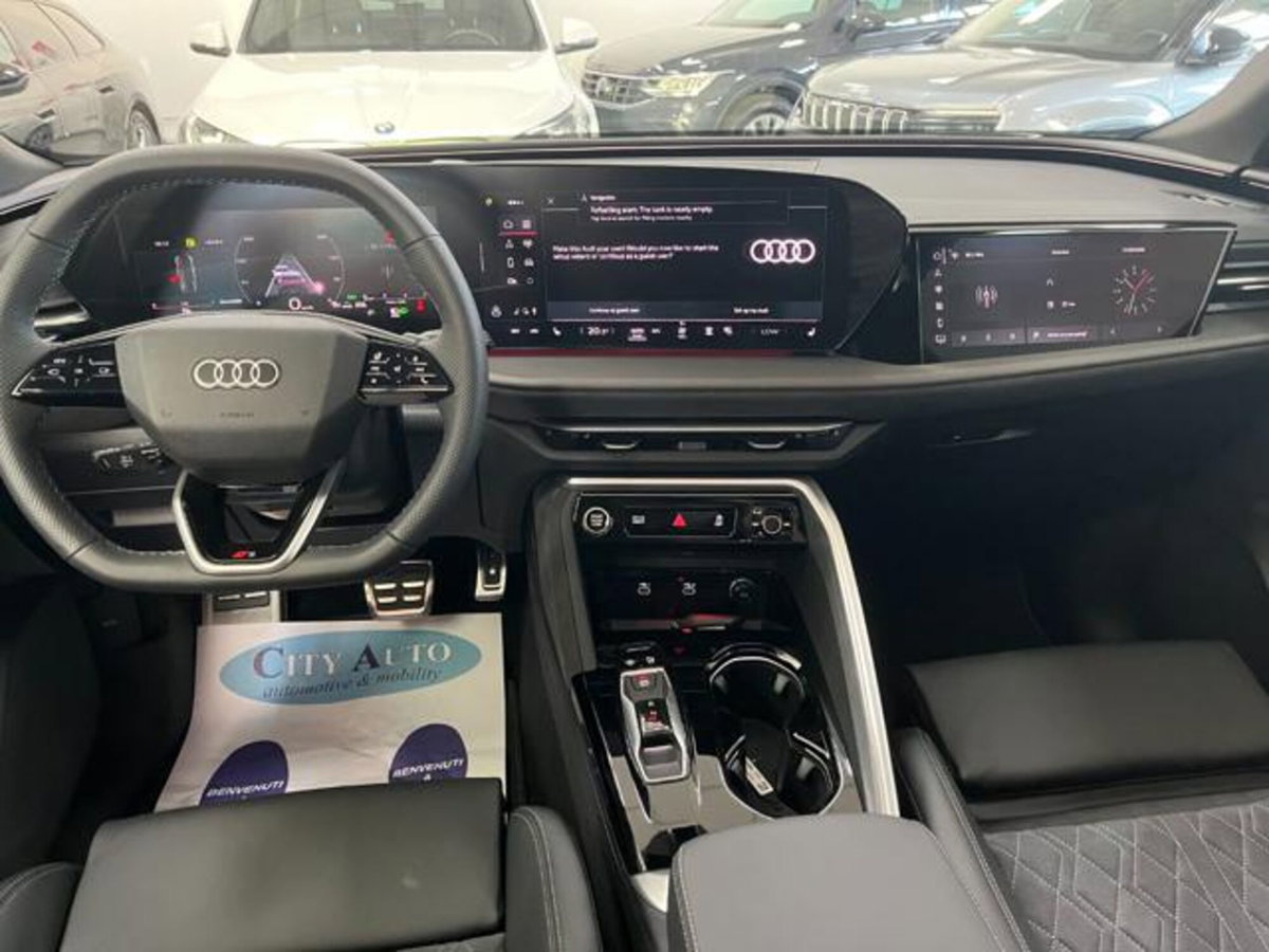 Audi Q5 Sportback 2.0 tdi mhev+ S line quattro 204cv s-tronic (13)