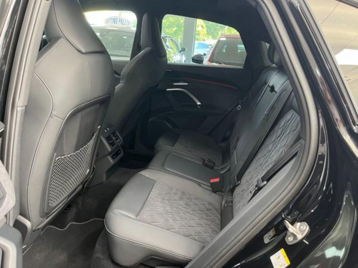 Audi Q5 Sportback 2.0 tdi mhev+ S line quattro 204cv s-tronic (15)