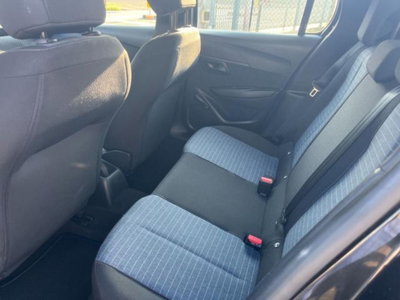 Peugeot 208 1.2 puretech Active s&s 75cv (11)