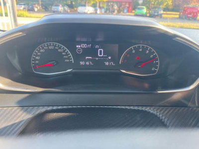 Peugeot 208 1.2 puretech Active s&s 75cv (6)