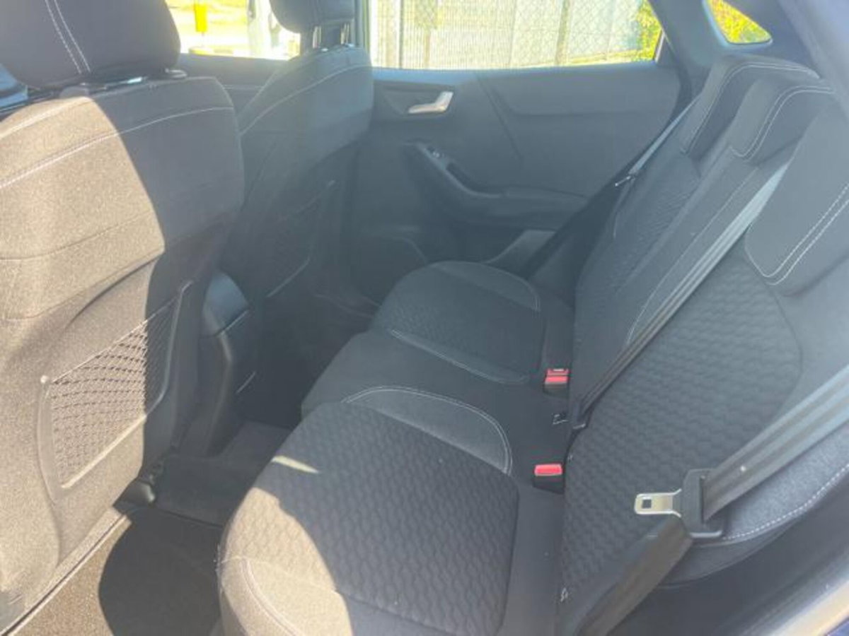 Ford Puma 1.0 EcoBoost Hybrid 125 CV S&S aut. Titanium Design (13)