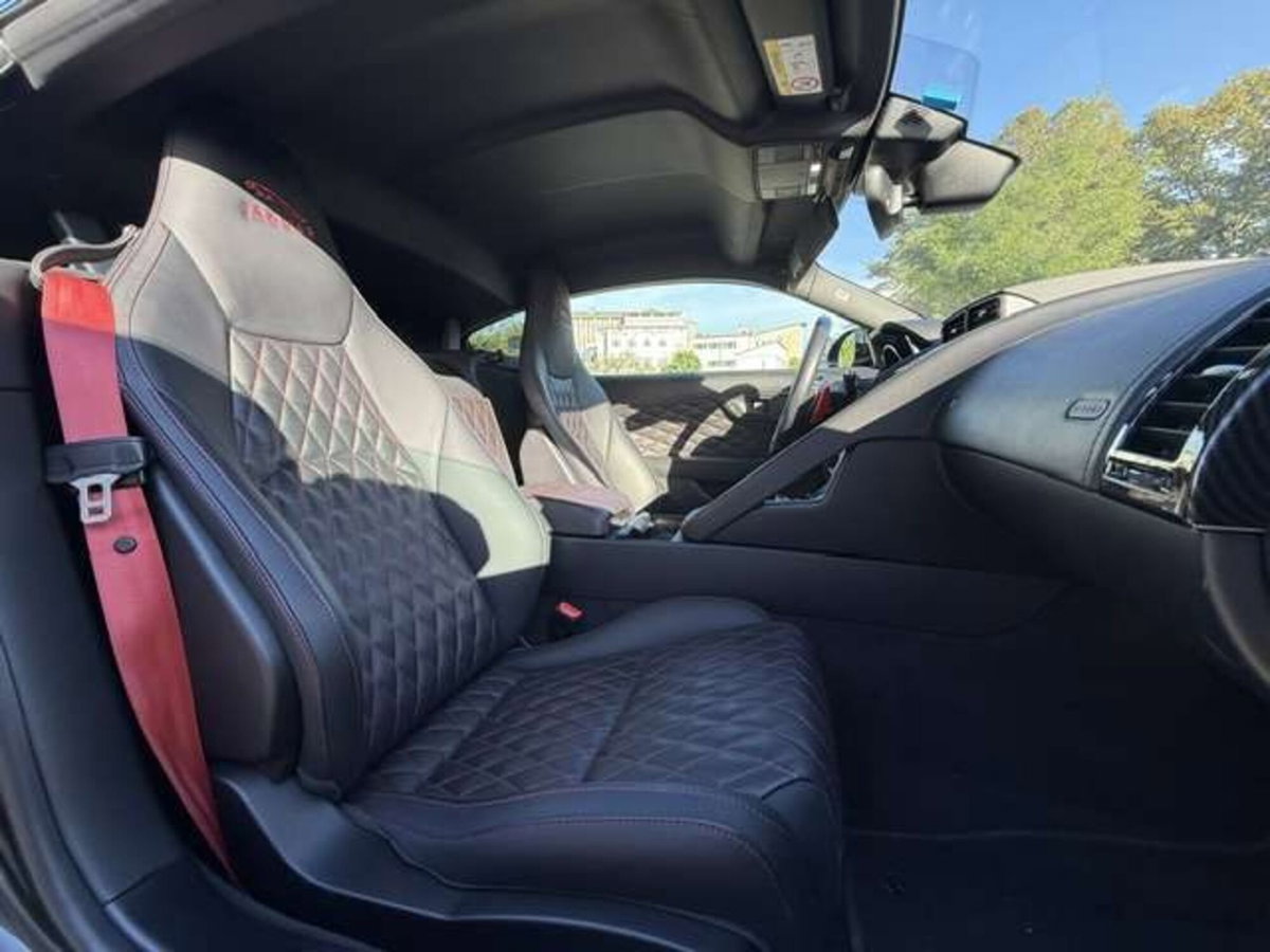 Jaguar F-Type Cabrio 3.0 V6 Convertibile R-Dynamic (12)