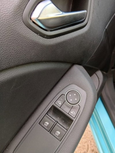 Renault Clio TCe 90 CV 5 porte Zen (11)