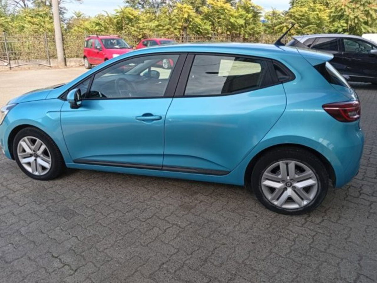 Renault Clio TCe 90 CV 5 porte Zen (2)