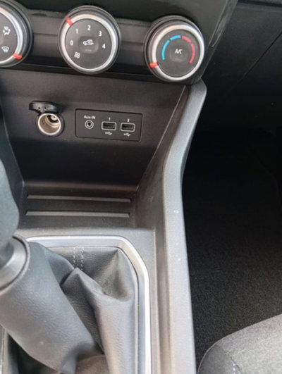 Renault Clio TCe 90 CV 5 porte Zen (20)