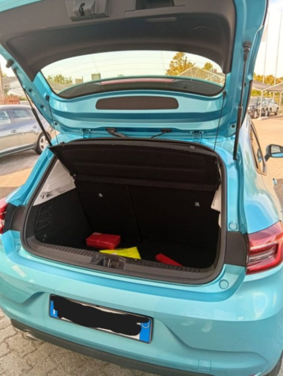 Renault Clio TCe 90 CV 5 porte Zen (8)
