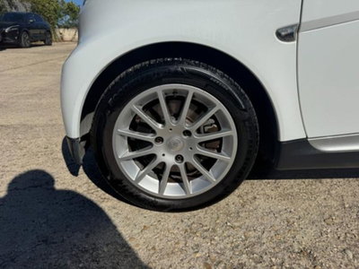 smart Fortwo 1000 52 kW MHD coupé passion (10)